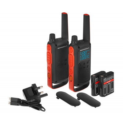 Motorola Talkabout T82 Twin Pack With Batteries & UK Charger